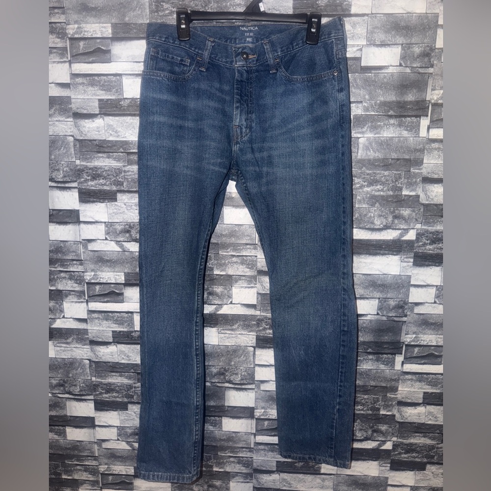 Nautica Men's size 32/30 Classic Blue Slim fit Jeans EST.83 NYC